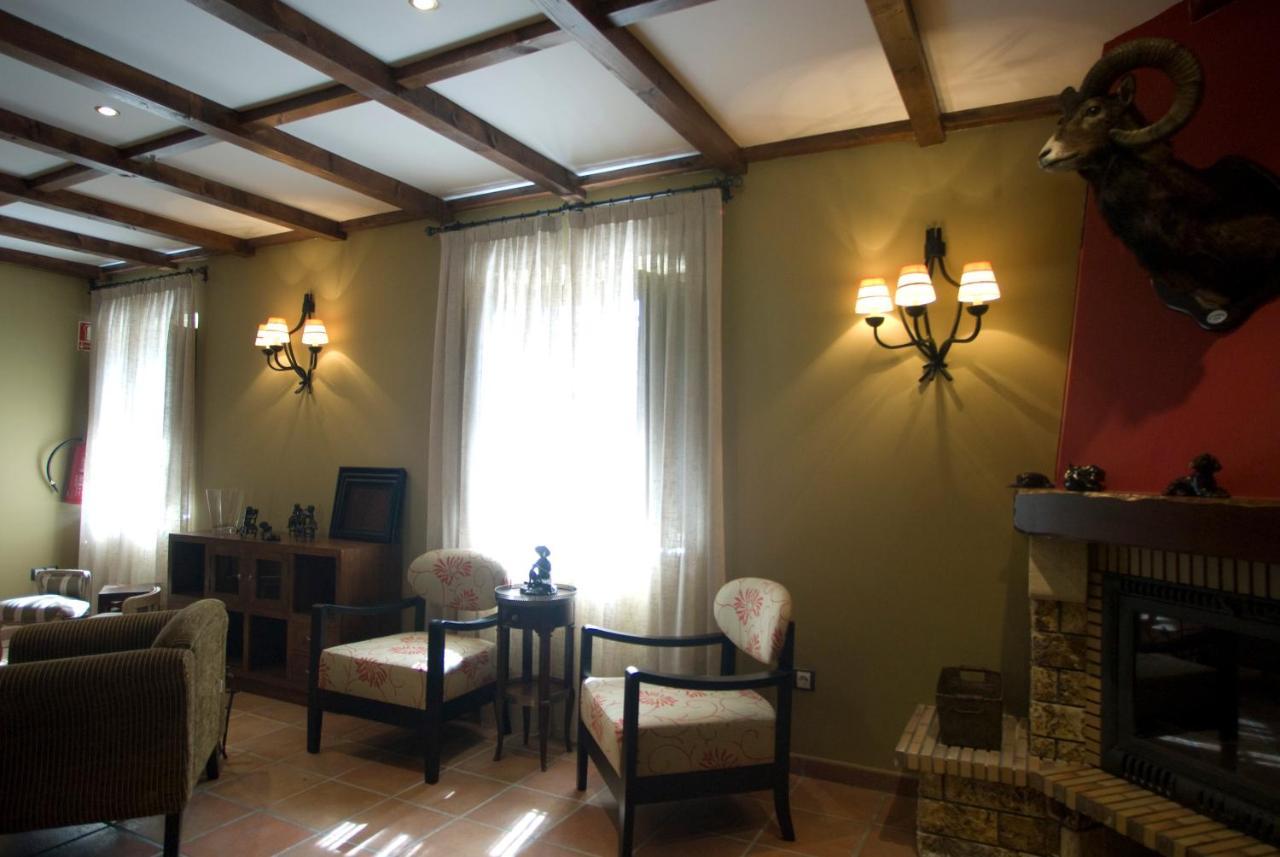 Hotel Rural Los Arguellos Lugueros Kültér fotó